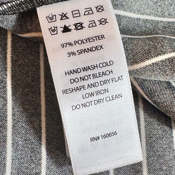 Sincerely Jules Blouse Womens size Medium striped satin Button Up Shirt Classic - Picture 9 of 13